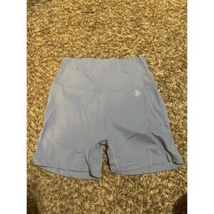 Allure the Brand Scrunch Pocket Shorts L
